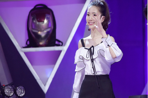 中国内地十大美女主持人 柳岩排名第二，第一名为战狼老婆